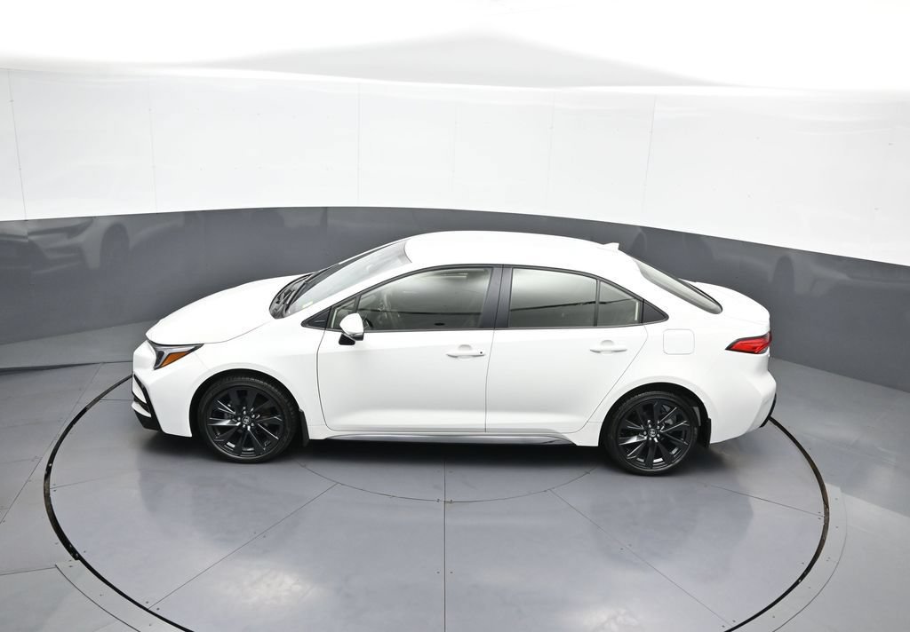 Certified 2026 Toyota Corolla SE FWD image 40