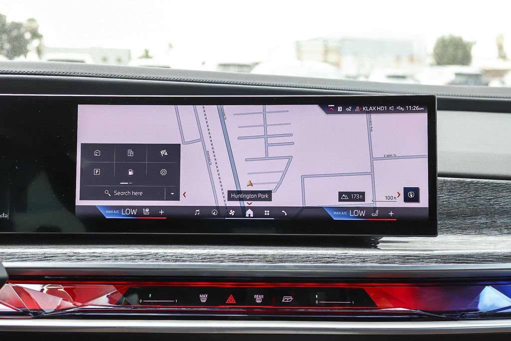 Used 2026 BMW 740i xDrive AWD/4WD image 15