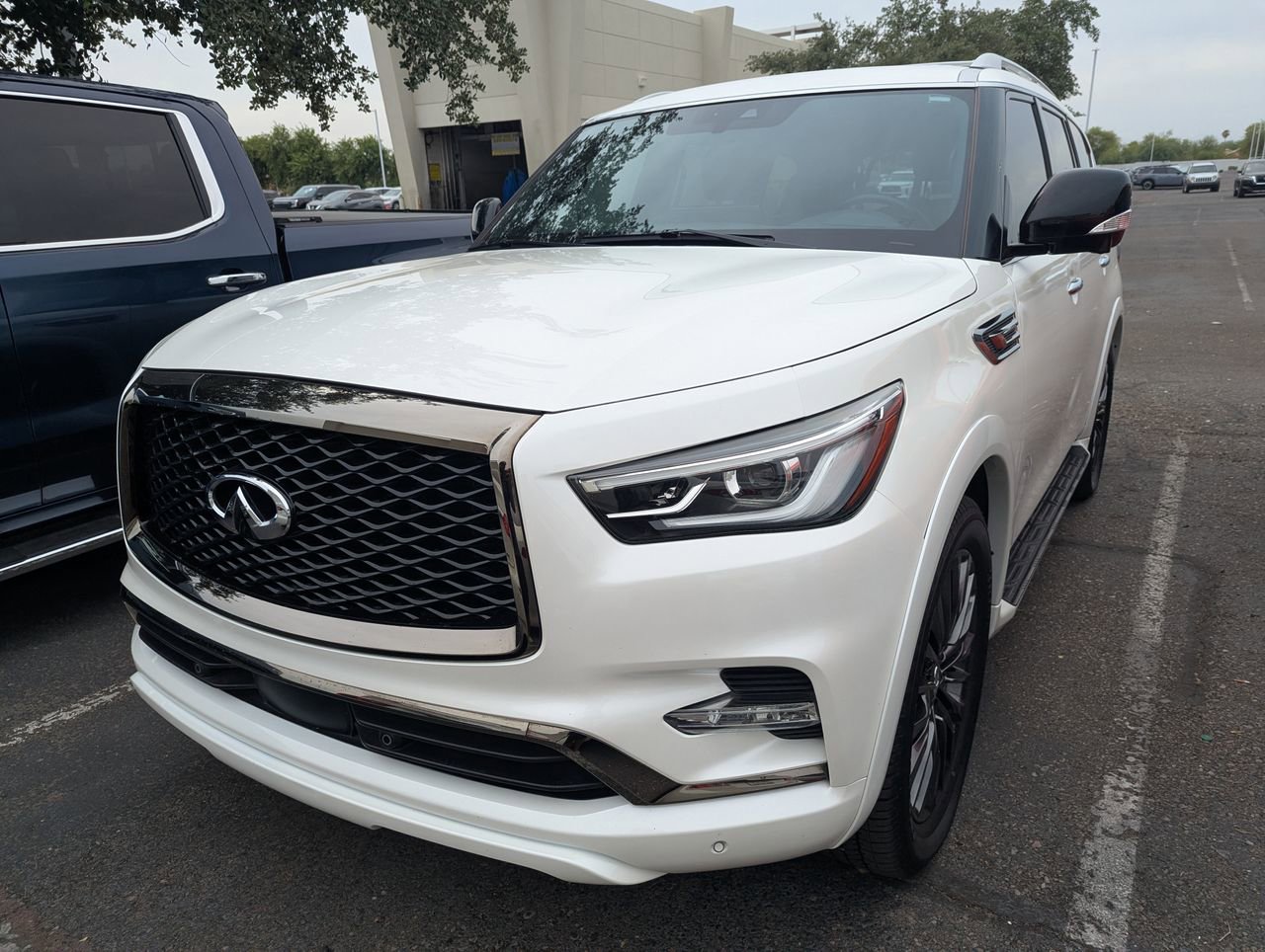 Certified 2024 INFINITI QX80 Sensory