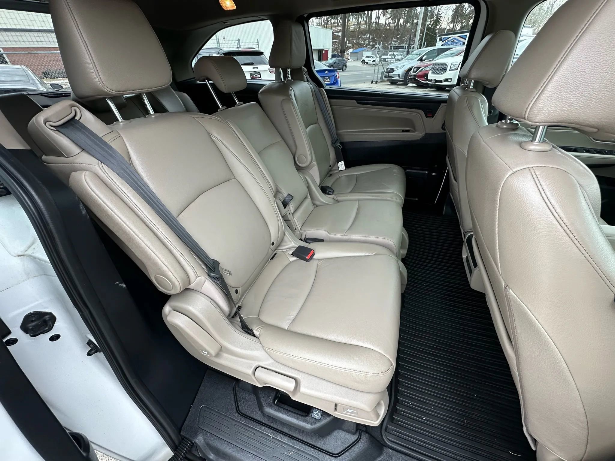 Used 2023 Honda Odyssey EX-L image 12