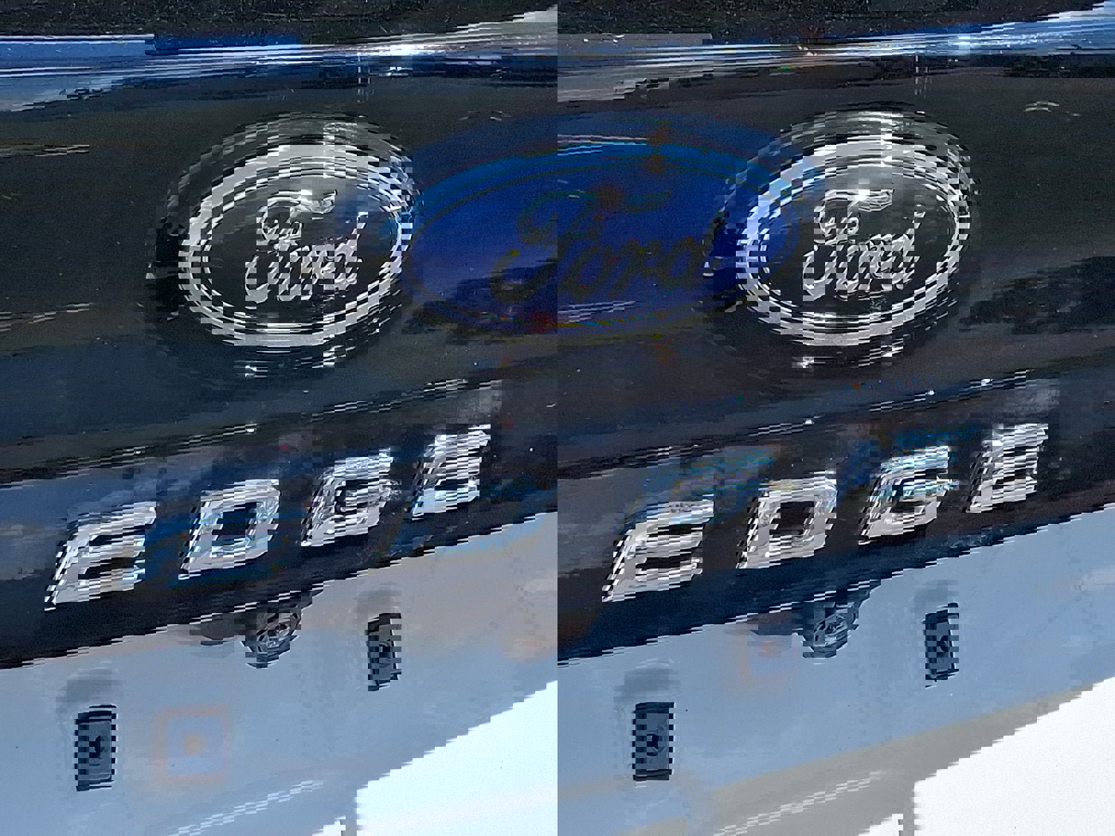 Used 2021 Ford Edge SE image 30