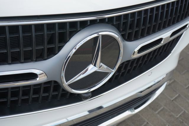Certified 2025 Mercedes-Benz GLC 350e GLC 350e image 17