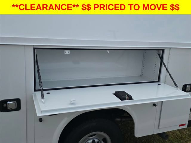 New 2025 Chevrolet Express 3500 w/ Power Convenience Package RWD image 33