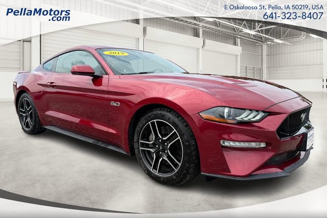 Used 2019 Ford Mustang GT RWD image 1