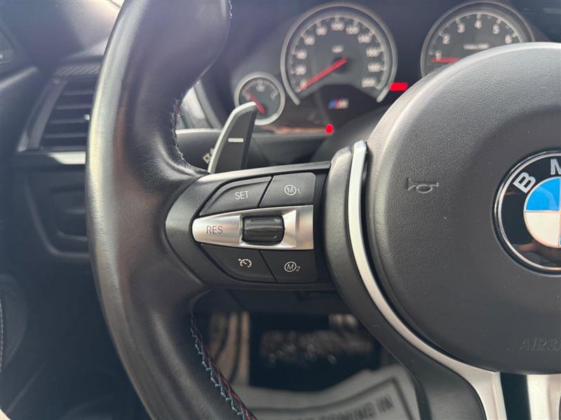 Used 2015 BMW M4 Coupe image 32