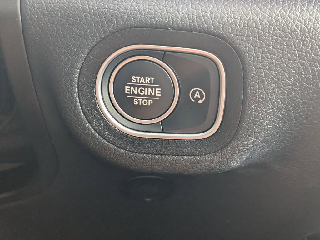 Certified 2025 Mercedes-Benz GLE 350 4MATIC image 16