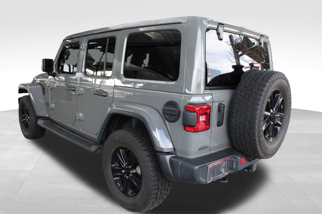 Used 2022 Jeep Wrangler Unlimited Sahara AWD/4WD image 13