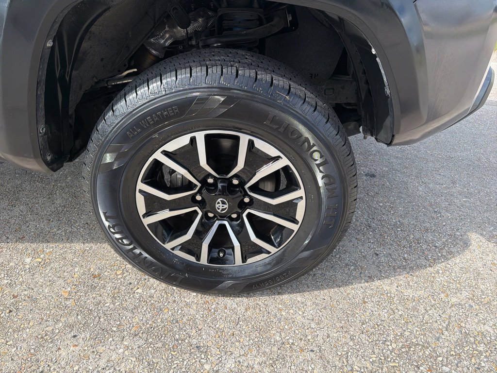 Used 2023 Toyota Tacoma TRD Sport image 24