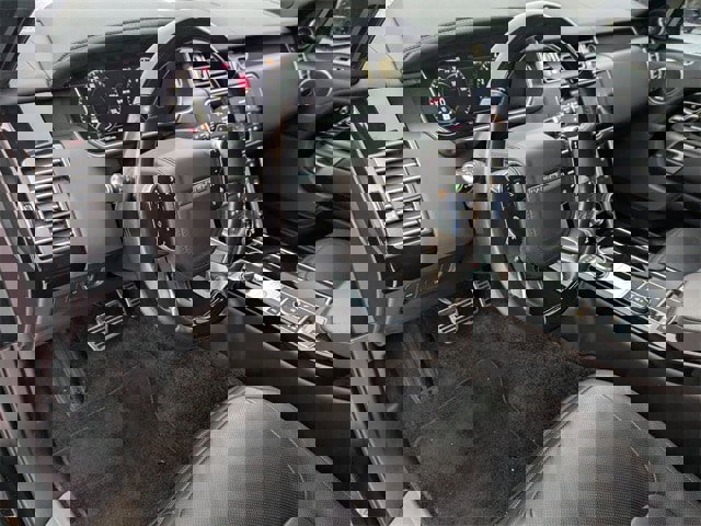 Used 2021 Land Rover Range Rover Westminster Edition image 7