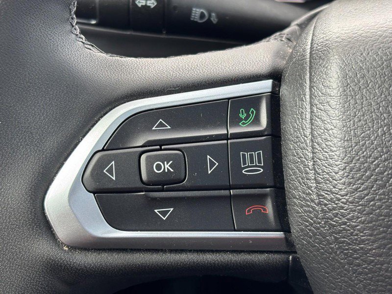 Used 2023 Jeep Compass High Altitude image 17