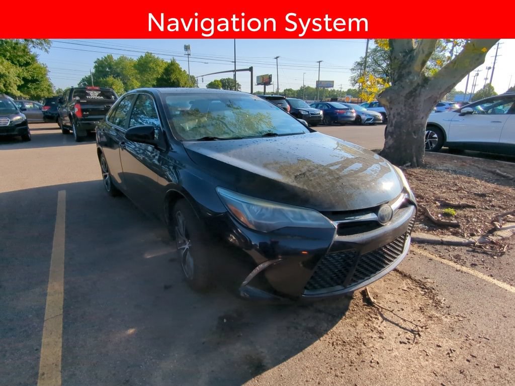 Used 2015 Toyota Camry XSE w/ Advanced Technology Package FWD image 3