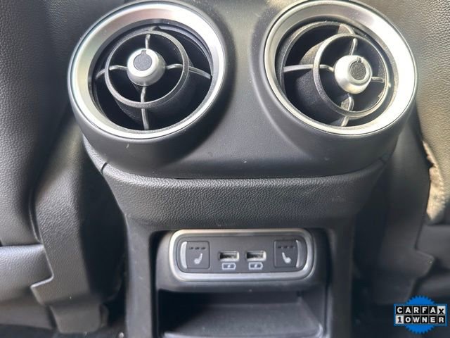 Used 2022 Alfa Romeo Stelvio Veloce AWD/4WD image 9
