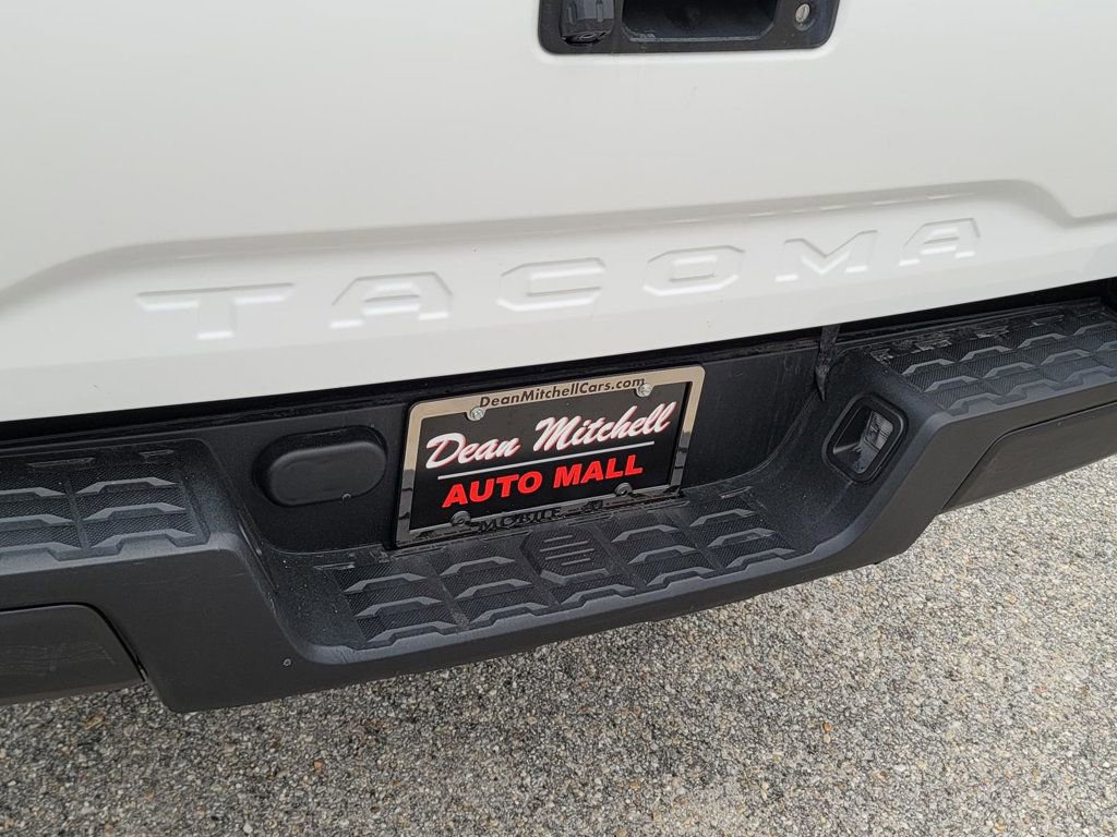 Used 2020 Toyota Tacoma SR image 22