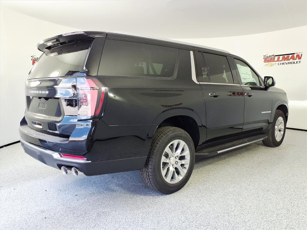 New 2026 Chevrolet Suburban Premier w/ Sun And Tow Package image 4