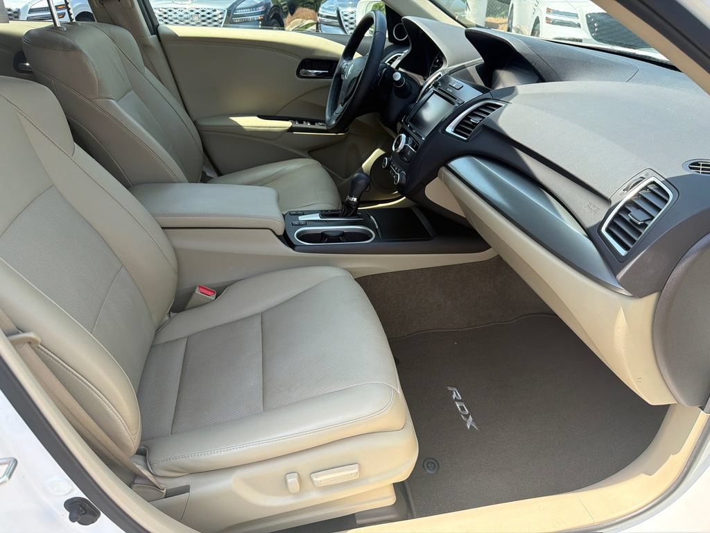 Used 2017 Acura RDX w/ Advance Package FWD image 15