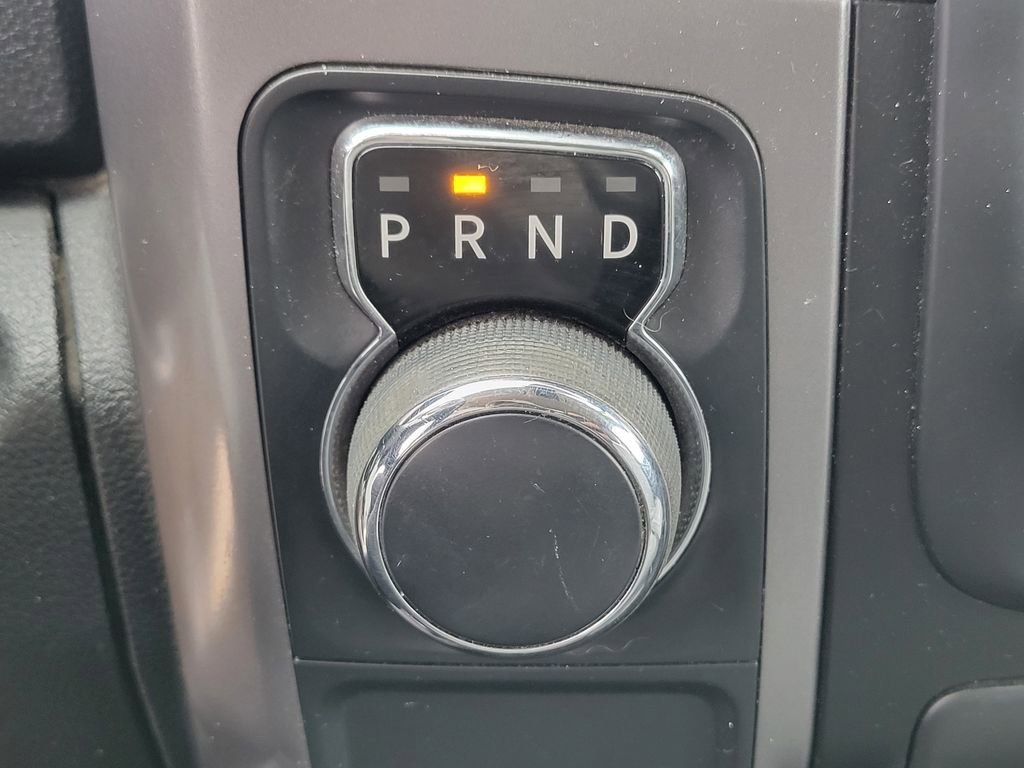 Used 2021 RAM 1500 Classic SLT image 27