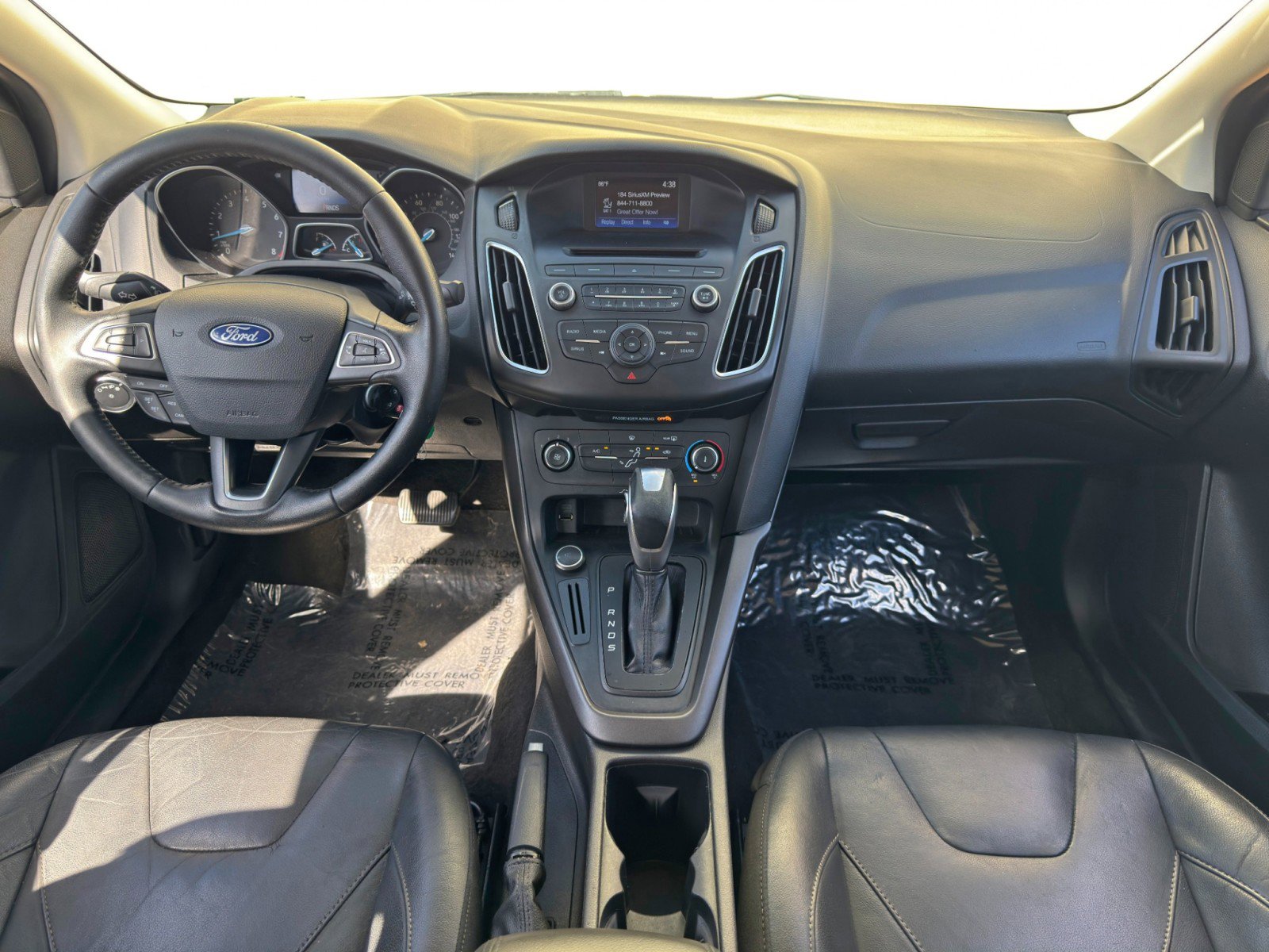 Used 2016 Ford Focus SE w/ Equipment Group 201A FWD image 11