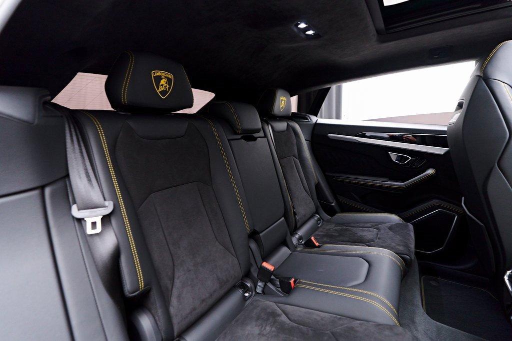 Used 2021 Lamborghini Urus image 48