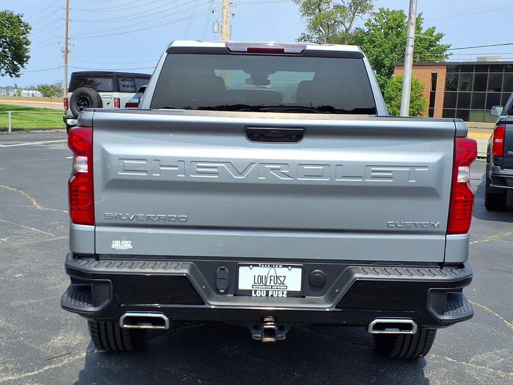 Used 2024 Chevrolet Silverado 1500 Custom Trail Boss AWD/4WD image 19