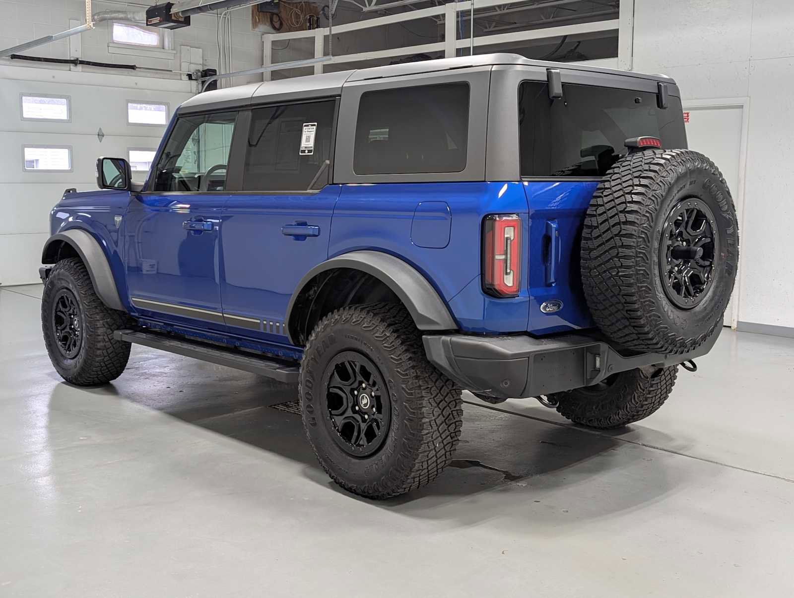 Used 2021 Ford Bronco First Edition image 10