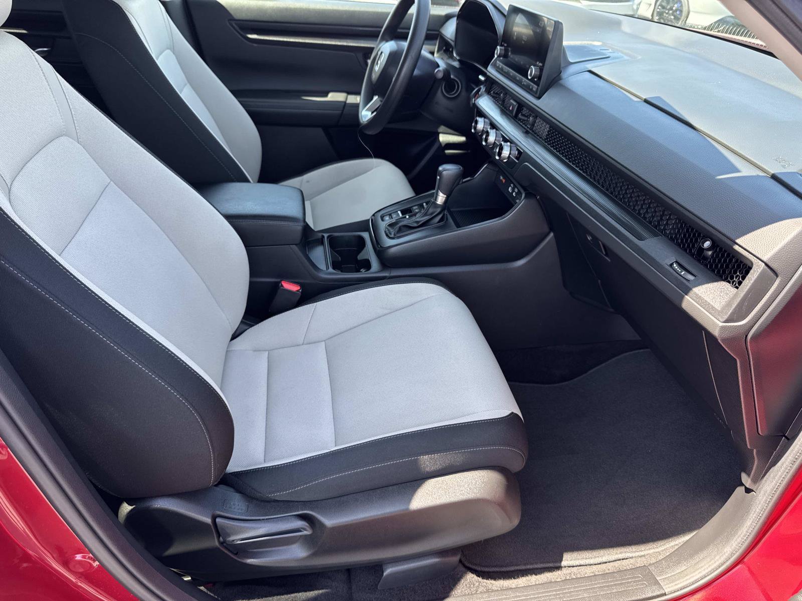 Certified 2025 Honda CR-V EX image 32