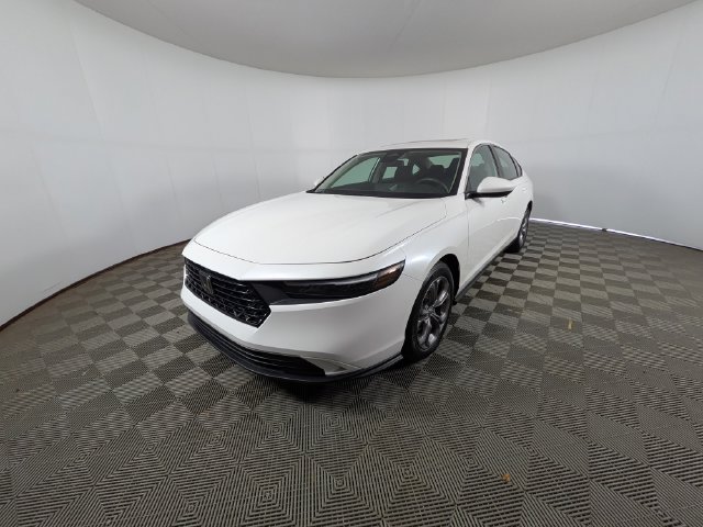 Used 2024 Honda Accord EX image 26