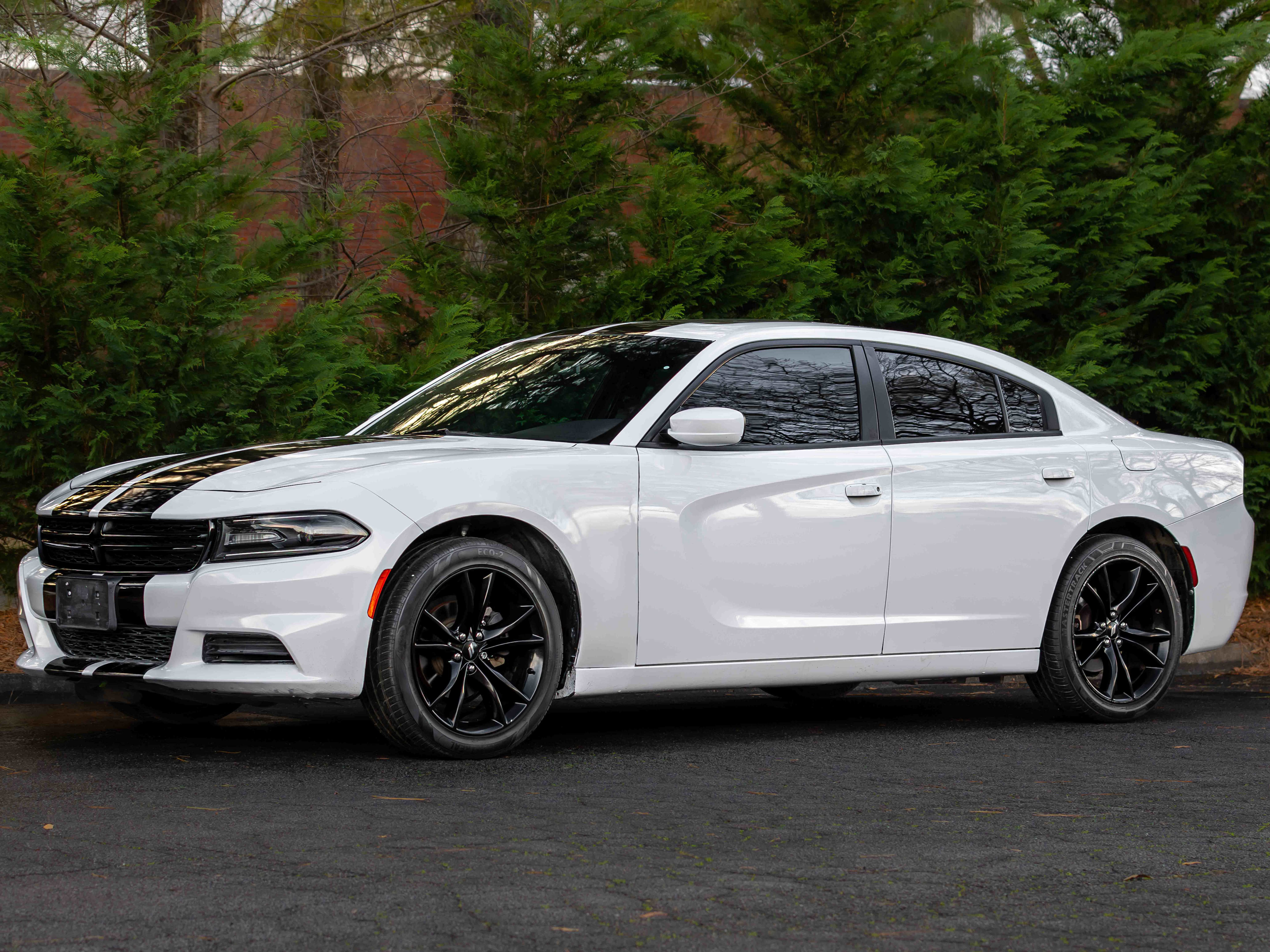 Used 2019 Dodge Charger SXT w/ Leather Interior Group image 52