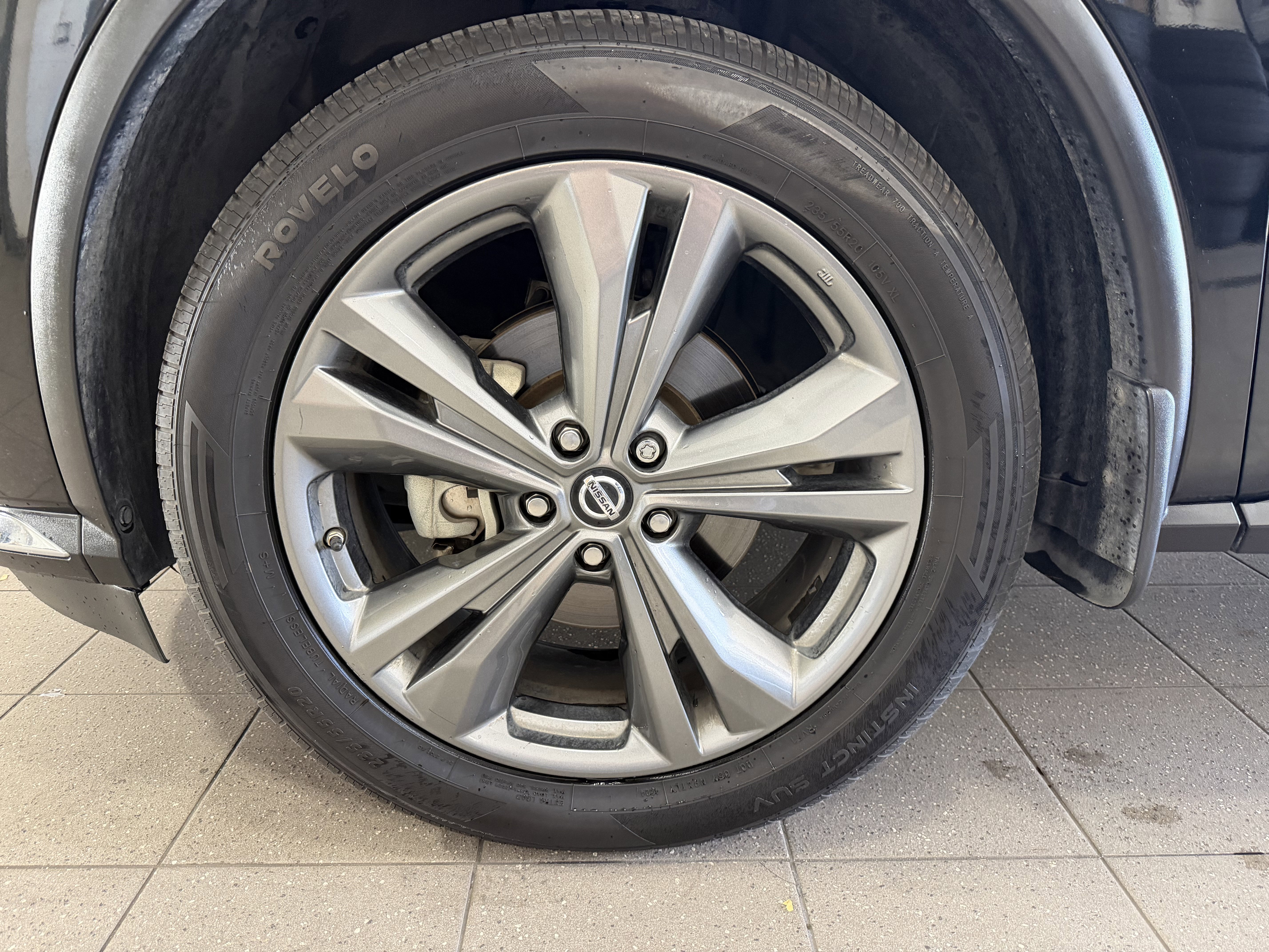 Used 2019 Nissan Murano Platinum image 5