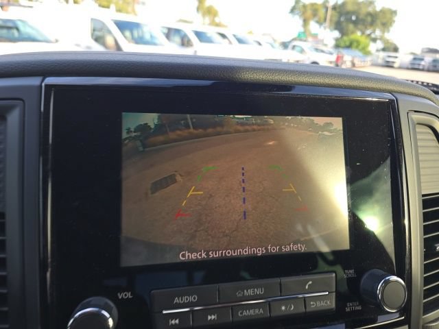 Used 2023 Nissan Titan SV w/ SV Convenience Package AWD/4WD image 16