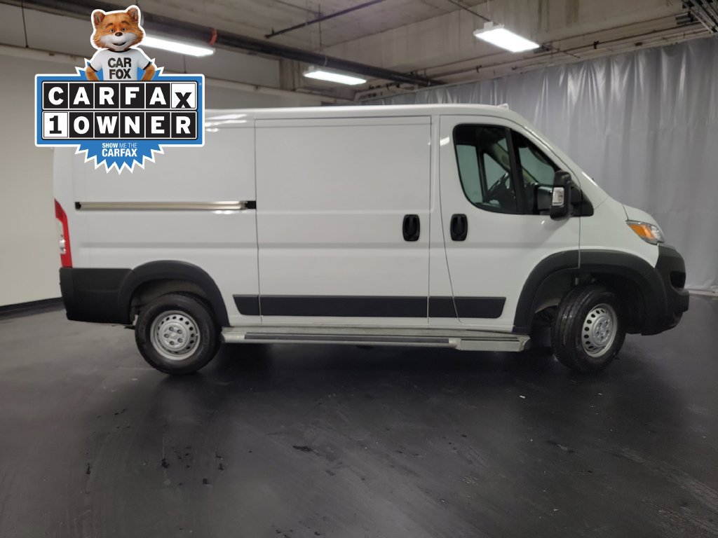 Used 2025 RAM ProMaster 2500 w/ U-Haul Equipment Group FWD image 9