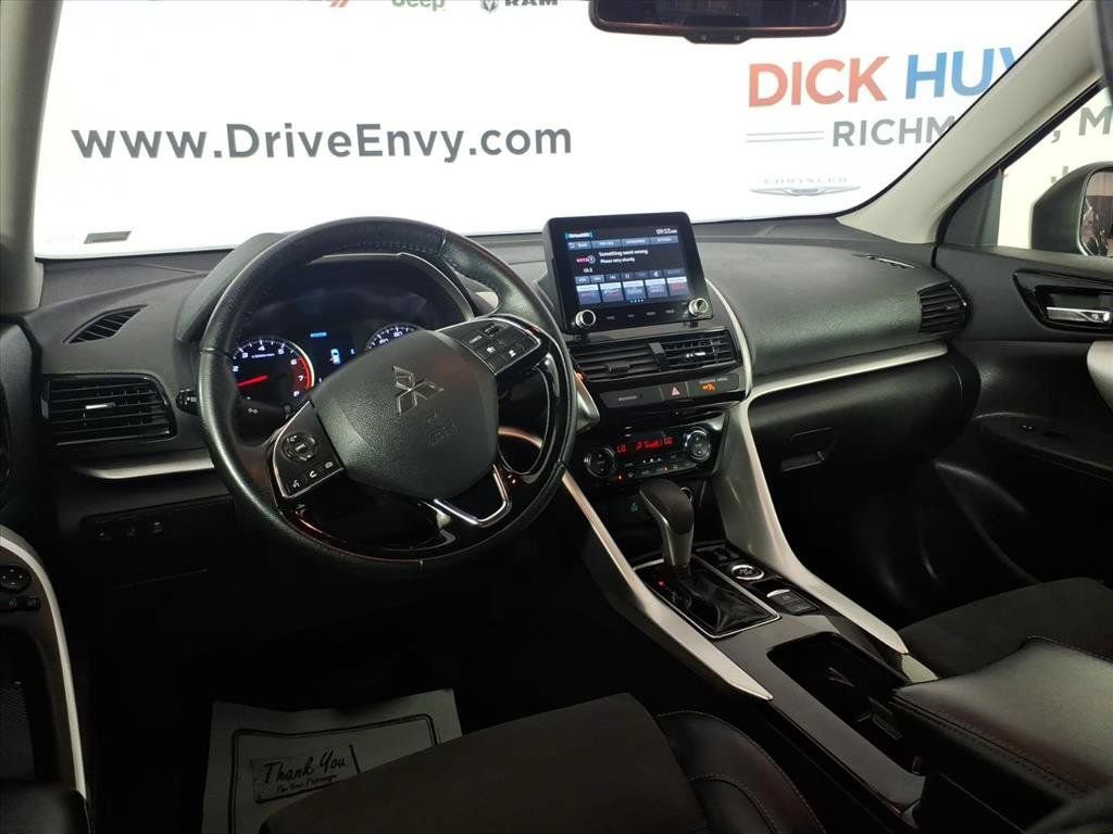 Used 2024 Mitsubishi Eclipse Cross SE AWD/4WD image 12