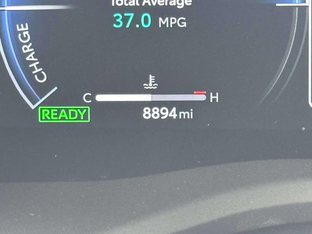 Used 2025 Toyota Camry XSE FWD image 29
