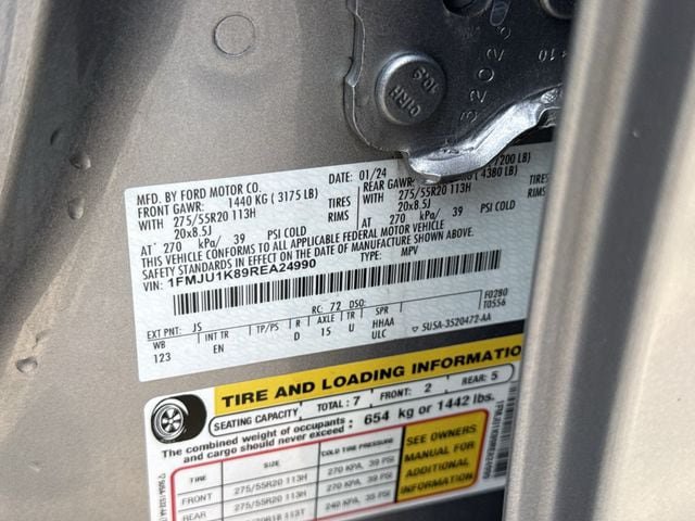 Used 2024 Ford Expedition Limited RWD image 38