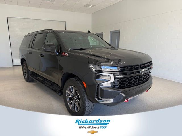 Used 2023 Chevrolet Suburban Z71 w/ Luxury Package AWD/4WD image 1