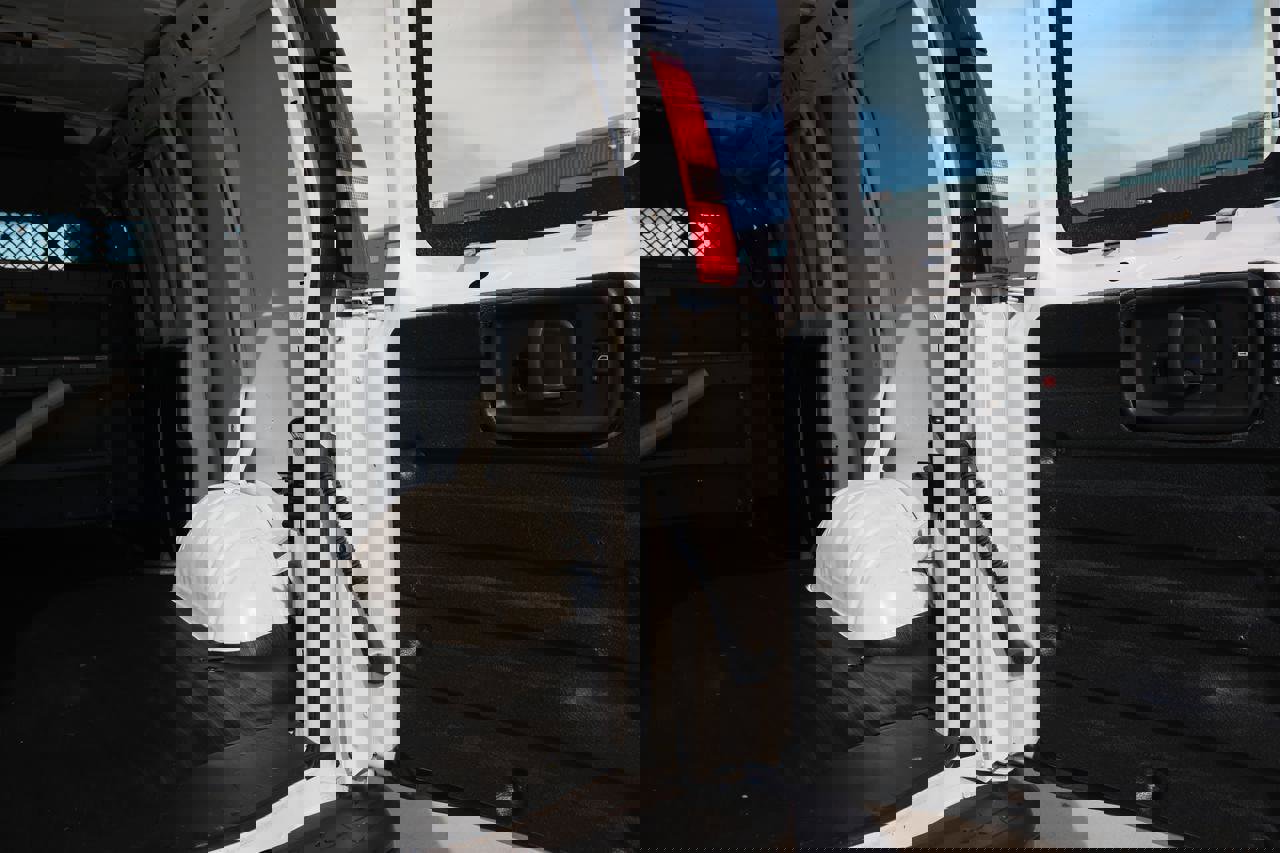 Used 2017 Chevrolet Express 2500 image 14