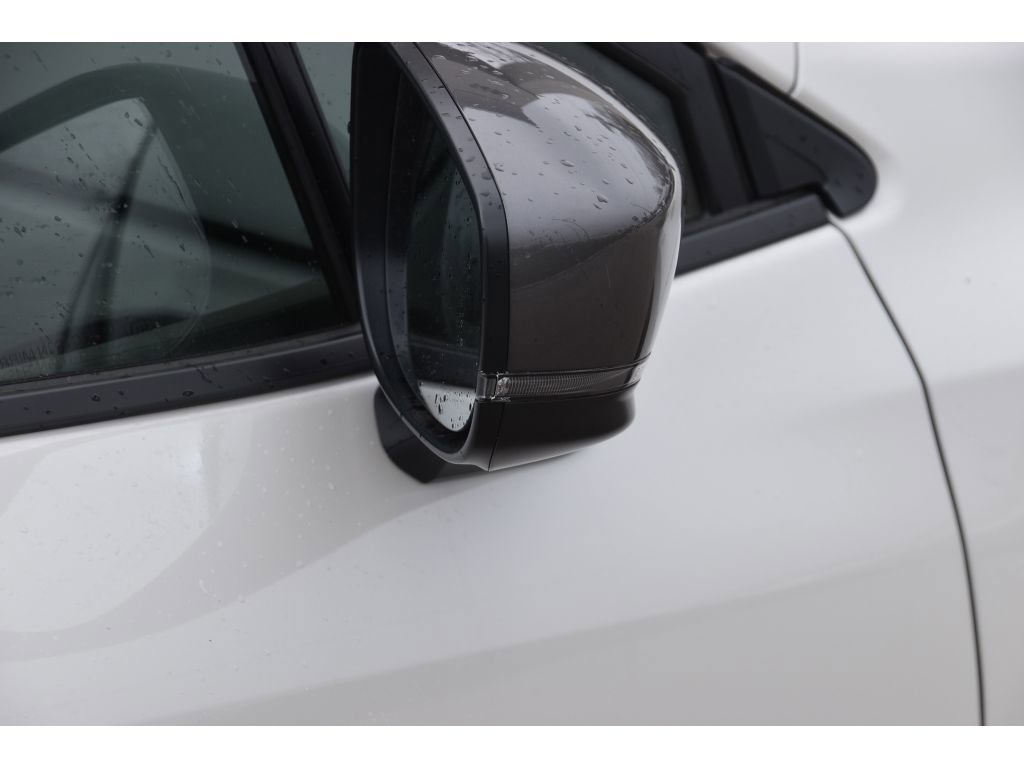 Certified 2025 Subaru Crosstrek 2.0i Premium image 28