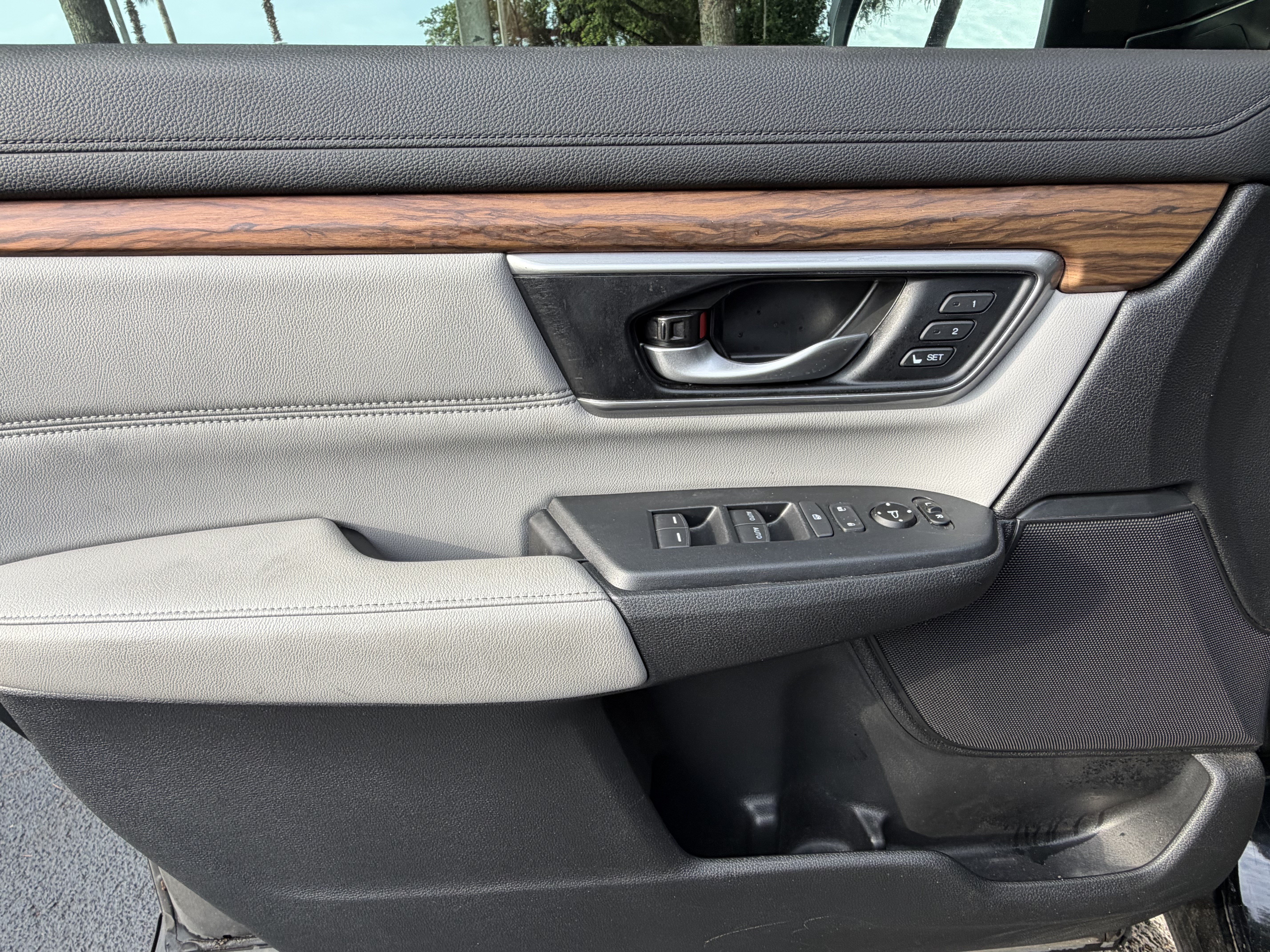 Used 2020 Honda CR-V EX-L image 13
