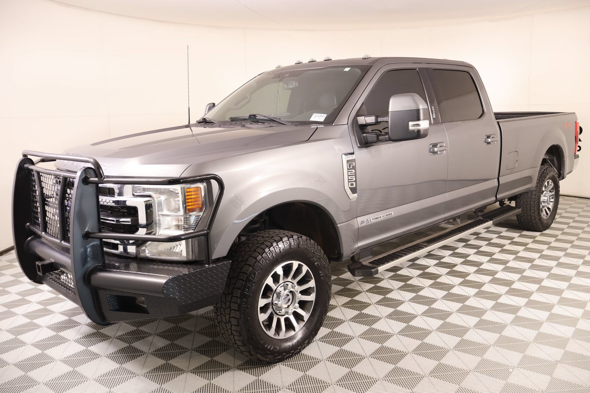 Used 2022 Ford F250 Lariat w/ Lariat Value Package AWD/4WD image 10