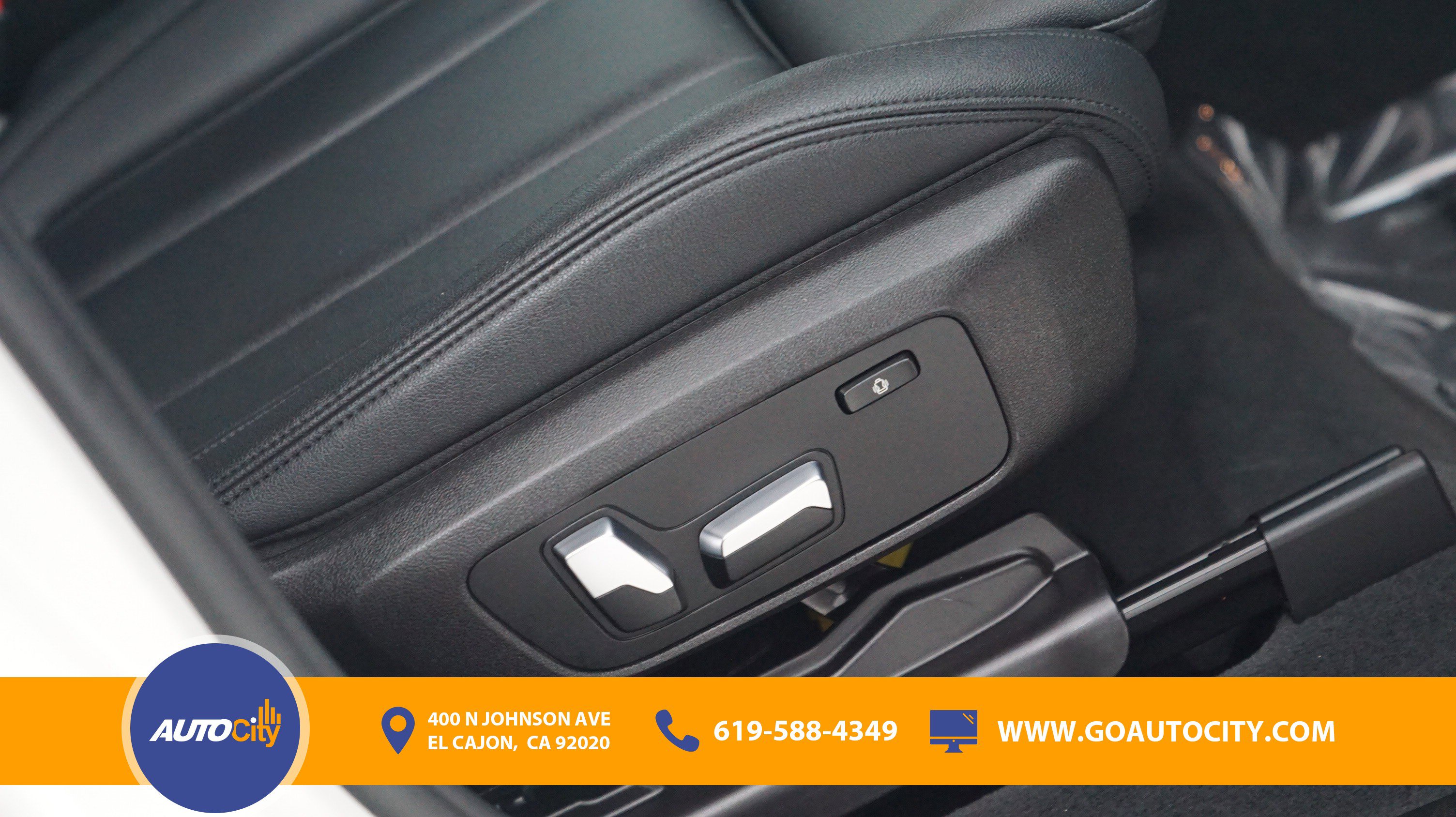 Used 2019 BMW X3 xDrive30i w/ Driving Assistance Package image 16