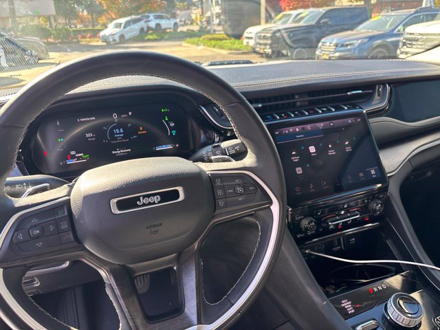 Used 2024 Jeep Grand Cherokee Limited 4xe AWD/4WD image 10