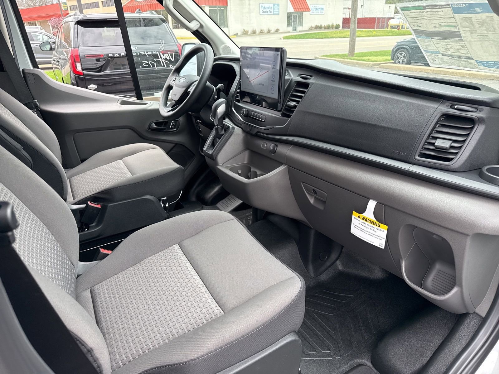 New 2026 Ford Transit 250 148 Medium Roof RWD image 35