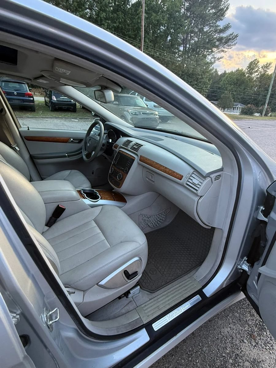 Used 2007 Mercedes-Benz R 350 4MATIC image 14