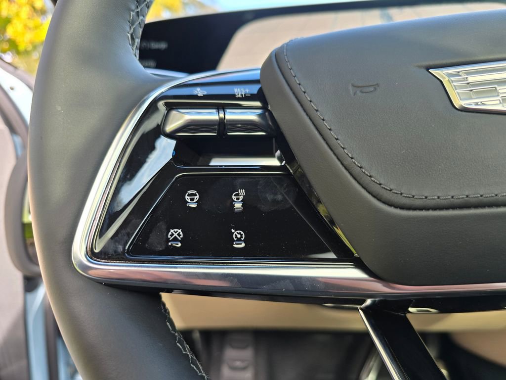 New 2025 Cadillac Lyriq Sport w/ Nappa Leather Package image 25