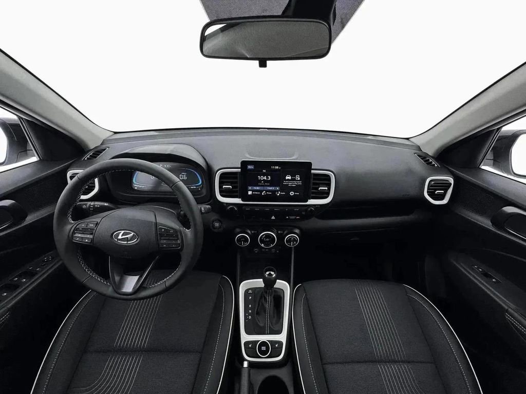 New 2026 Hyundai Venue SEL FWD image 13
