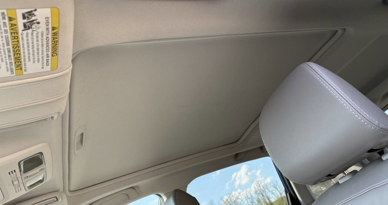 Used 2015 Subaru Forester 2.5i Limited image 14