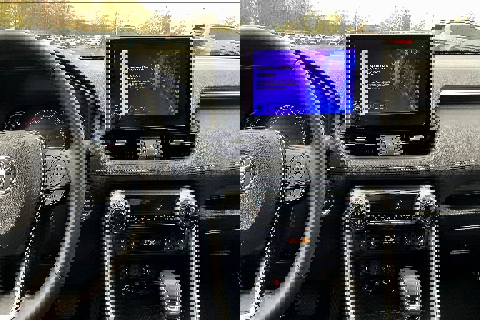 Used 2023 Toyota RAV4 XLE Premium image 6