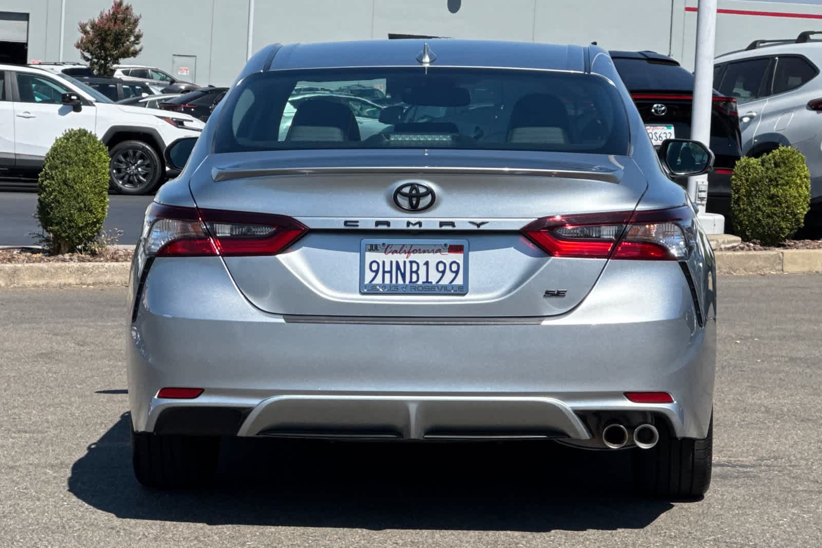 Used 2023 Toyota Camry SE w/ Convenience Package FWD image 8