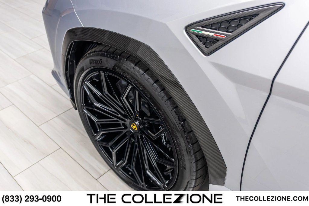 Used 2026 Lamborghini Urus SE AWD/4WD image 13
