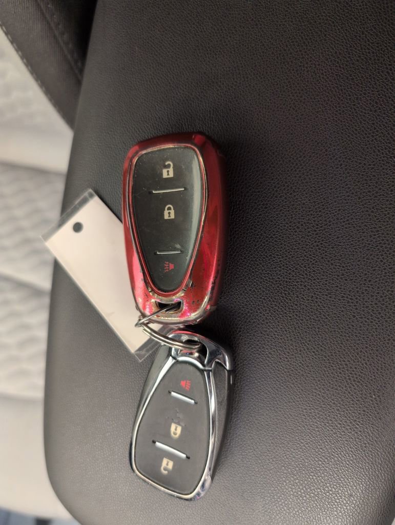 Used 2020 Chevrolet Equinox LT image 45