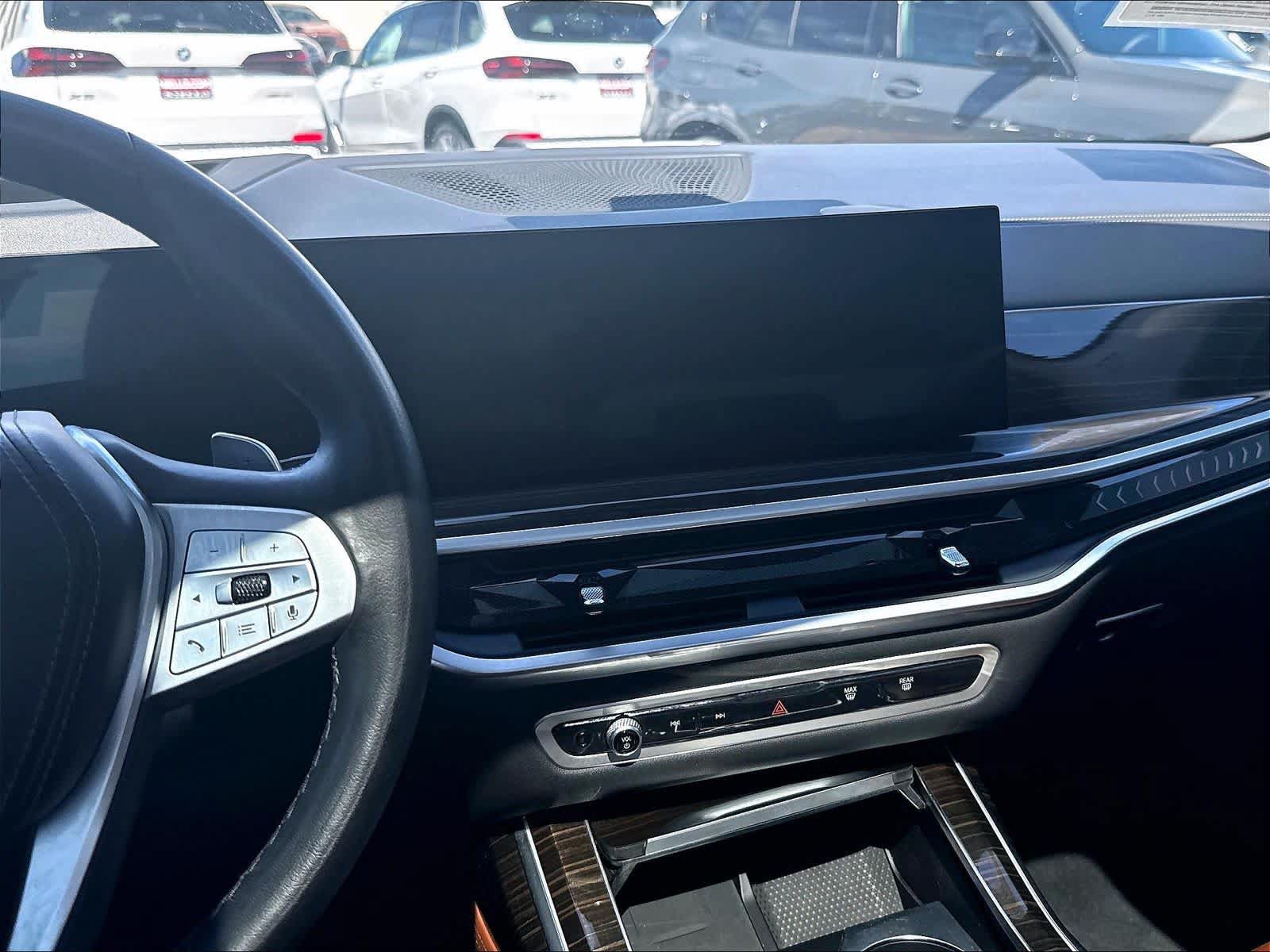Used 2023 BMW X7 xDrive40i AWD/4WD image 12